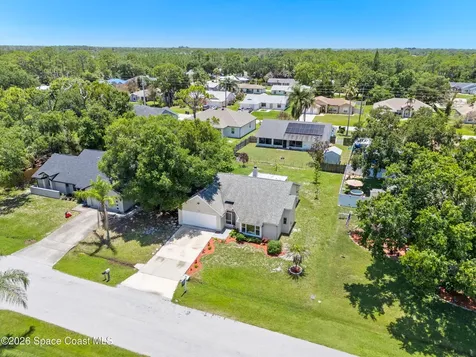 648 Munich Street NW Palm Bay FL 32907