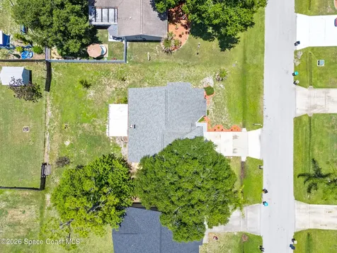 648 Munich Street NW Palm Bay FL 32907