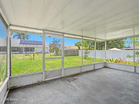 648 Munich Street NW Palm Bay FL 32907