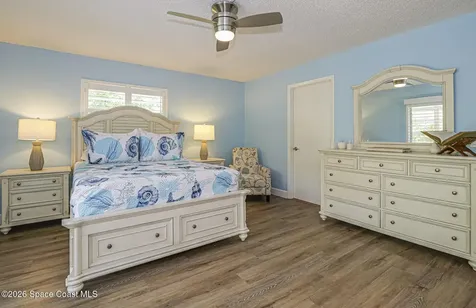 28 Vista Gardens Trail Vero Beach FL 32962