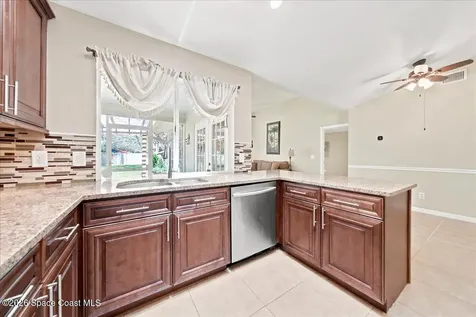 813 Emerald Way Rockledge FL 32955