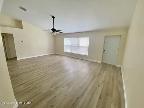 2435 Palisades Drive SE Palm Bay FL 32909