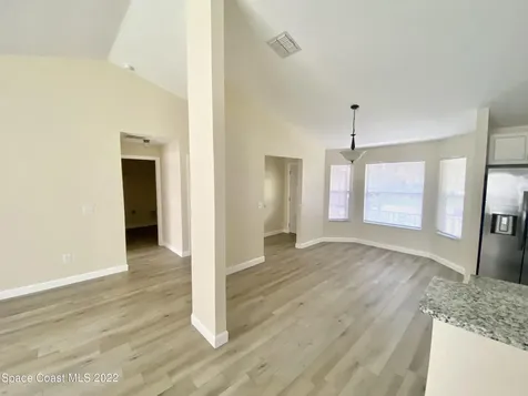 2435 Palisades Drive SE Palm Bay FL 32909