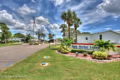 7622 Great Bear Lake Drive Micco FL 32976
