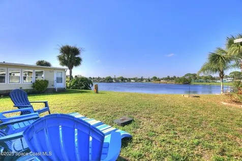 7622 Great Bear Lake Drive Micco FL 32976