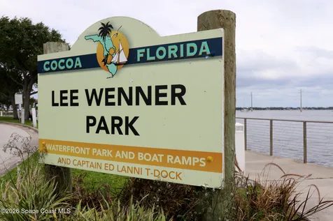 44 Barton Avenue Rockledge FL 32955
