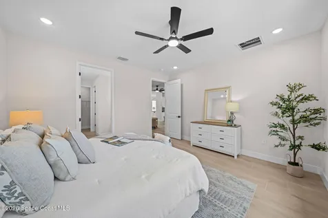 1356 Walthan Street SE Palm Bay FL 32909