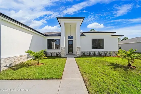 1356 Walthan Street SE Palm Bay FL 32909