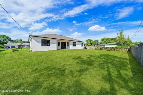 1356 Walthan Street SE Palm Bay FL 32909