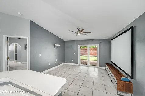 1664 Vista Lake Circle Melbourne FL 32904