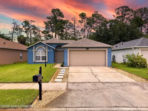 1664 Vista Lake Circle Melbourne FL 32904
