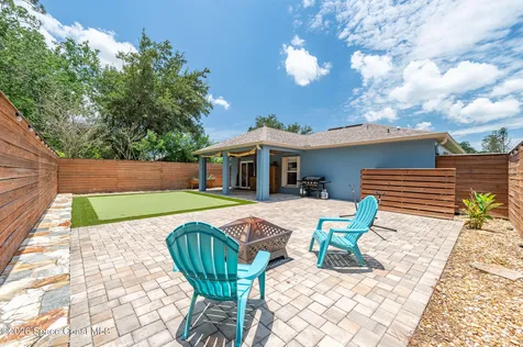 1664 Vista Lake Circle Melbourne FL 32904