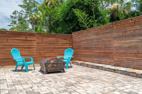 1664 Vista Lake Circle Melbourne FL 32904