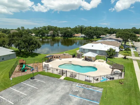 1664 Vista Lake Circle Melbourne FL 32904
