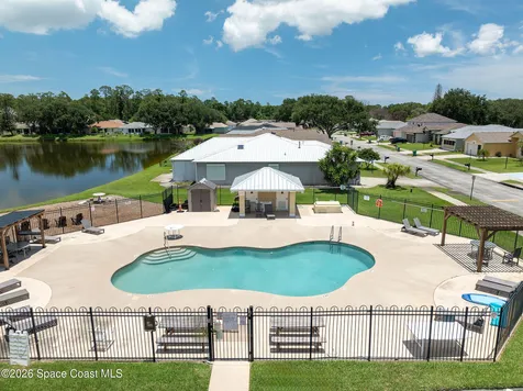 1664 Vista Lake Circle Melbourne FL 32904