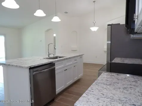 408 Calamondin Avenue NW Palm Bay FL 32907
