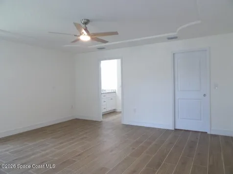 408 Calamondin Avenue NW Palm Bay FL 32907