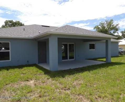 408 Calamondin Avenue NW Palm Bay FL 32907