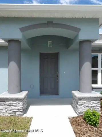 408 Calamondin Avenue NW Palm Bay FL 32907