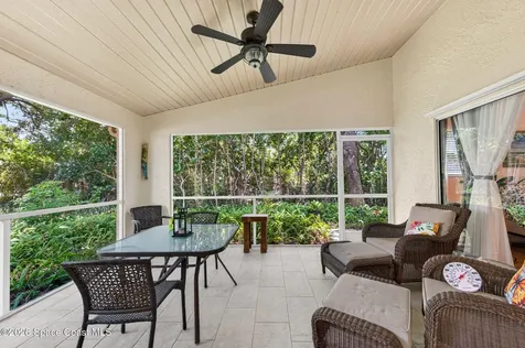 565 Willowgreen Lane Titusville FL 32780