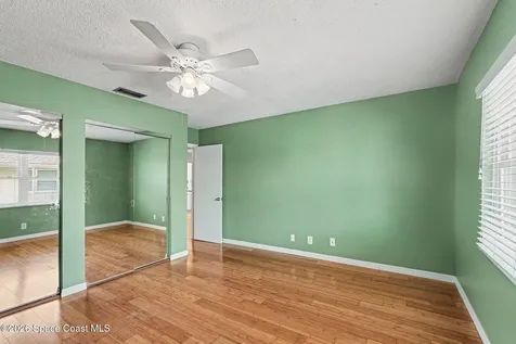 1047 Small Court Indian Harbour Beach FL 32937