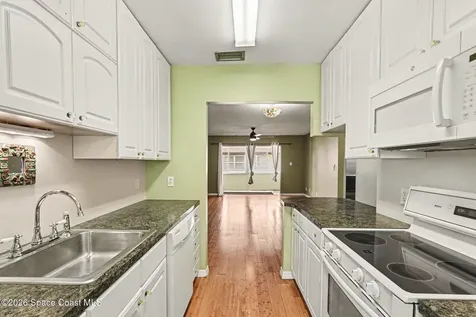 1047 Small Court Indian Harbour Beach FL 32937