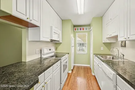 1047 Small Court Indian Harbour Beach FL 32937