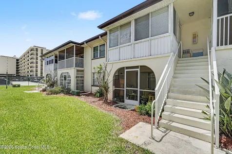 1047 Small Court Indian Harbour Beach FL 32937