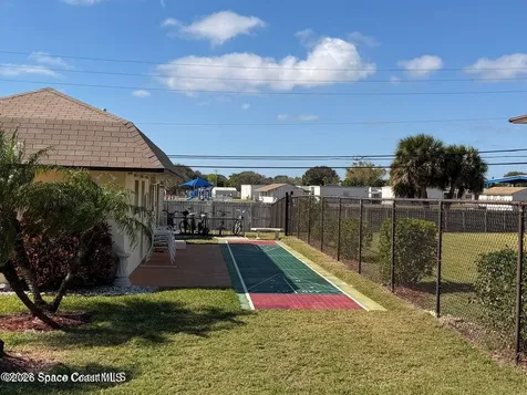 1047 Small Court Indian Harbour Beach FL 32937