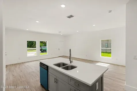 15 Travis Street Cocoa FL 32922