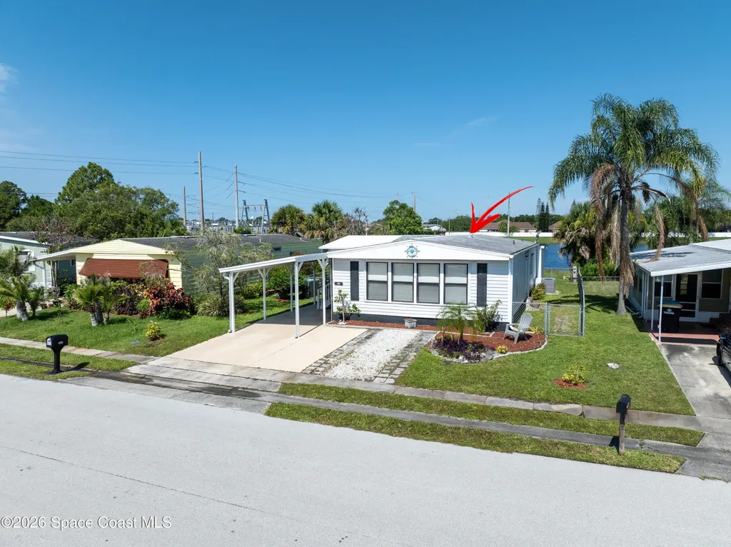 1724 Mango Street NE Palm Bay FL 32905