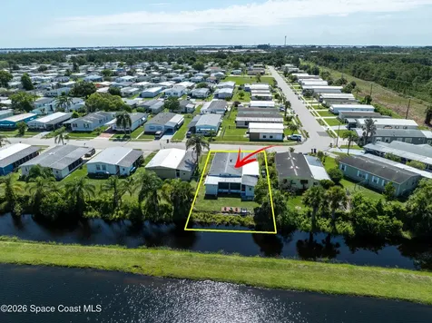 1724 Mango Street NE Palm Bay FL 32905