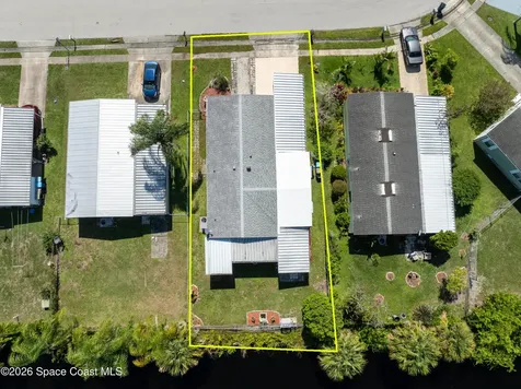 1724 Mango Street NE Palm Bay FL 32905