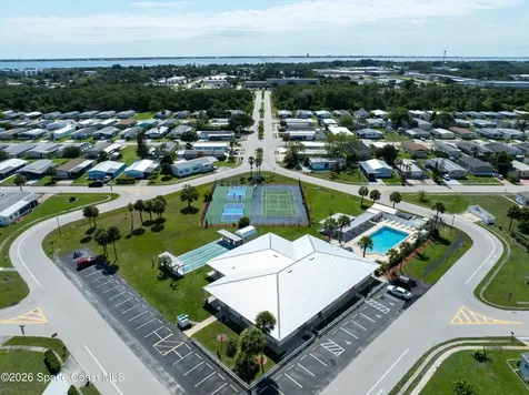 1724 Mango Street NE Palm Bay FL 32905