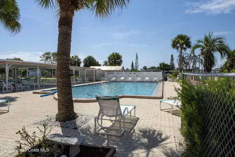 1724 Mango Street NE Palm Bay FL 32905