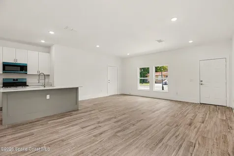 15 Travis Street Cocoa FL 32922