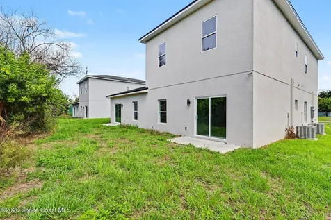 15 Travis Street Cocoa FL 32922