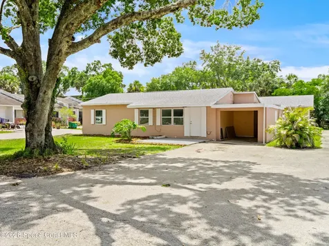 87 NW Irwin Avenue West Melbourne FL 32904