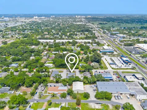 87 NW Irwin Avenue West Melbourne FL 32904