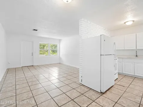 87 NW Irwin Avenue West Melbourne FL 32904