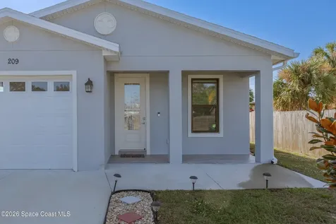 209 E Avenue B Melbourne FL 32901