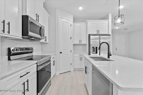 170 Silverfrost Street SE Palm Bay FL 32909