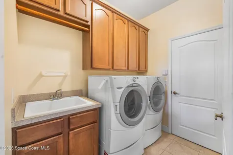 467 Pirates Moon Court Indialantic FL 32903