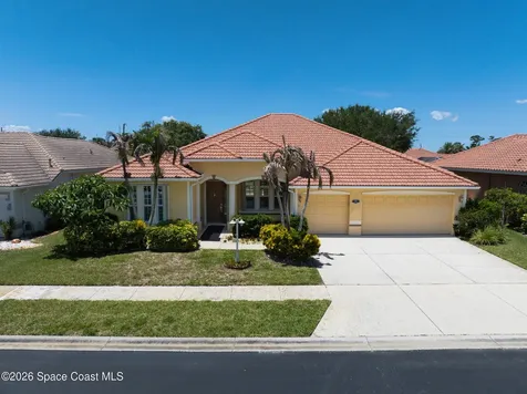467 Pirates Moon Court Indialantic FL 32903