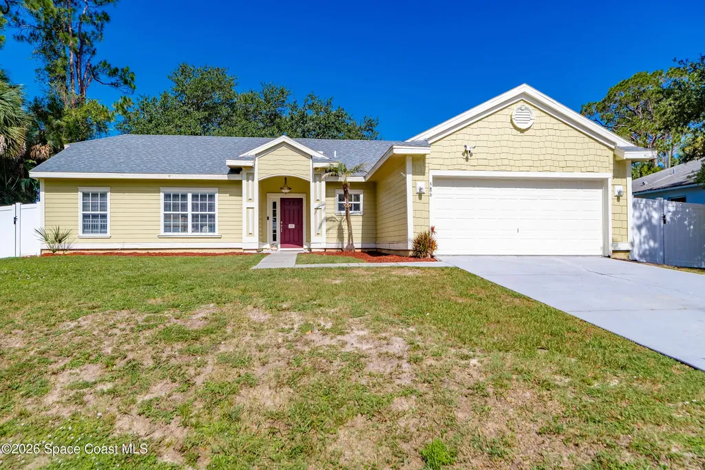 586 Sea Fury Avenue SW Palm Bay FL 32908