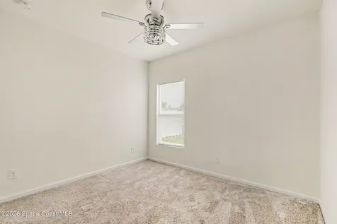 374 Evergreen Street NE Palm Bay FL 32907