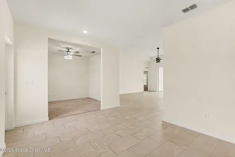 374 Evergreen Street NE Palm Bay FL 32907