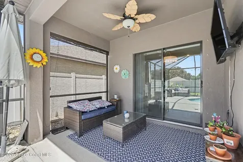730 Old Country Road SE Palm Bay FL 32909