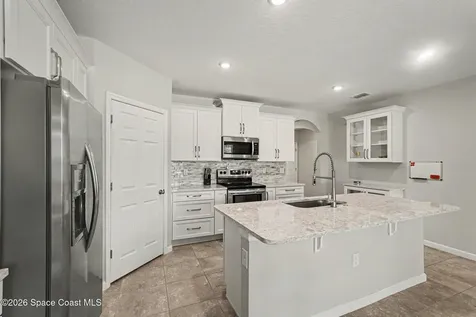 730 Old Country Road SE Palm Bay FL 32909