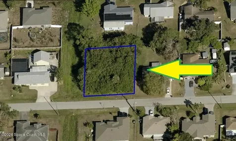 695 Elmont Street NW Palm Bay FL 32907